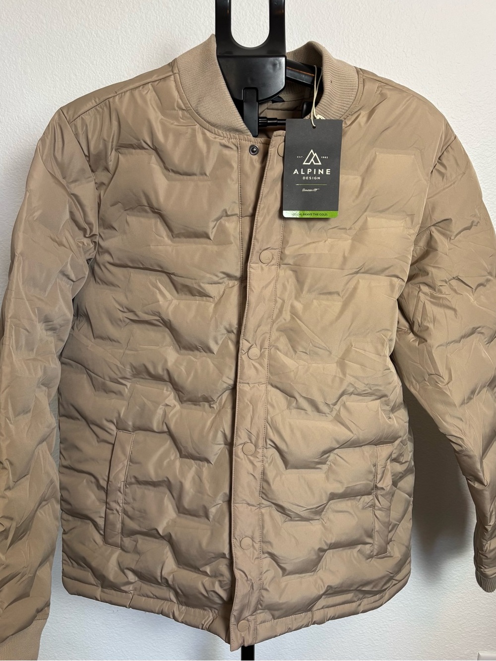 Alpine Design Men's Beige/Tan Quilted Puffer Bomber Jacket
